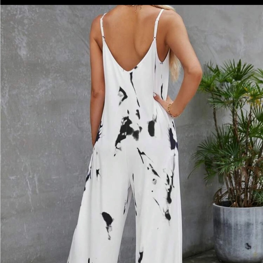 Shein Jumpsuit - Picture 4 of 8